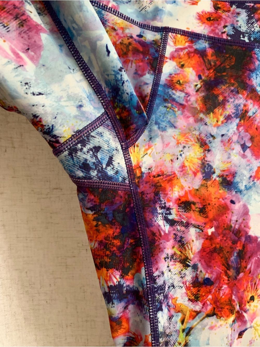 Athleta Hypersonic Sonar Ember Multicolor Vibrant Floral Abstract Leggings Small - Picture 3 of 8